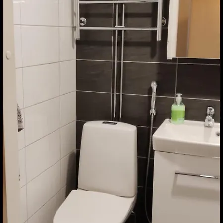 דירה Cozy And Renovated In Munkkivuori! הלסינקי